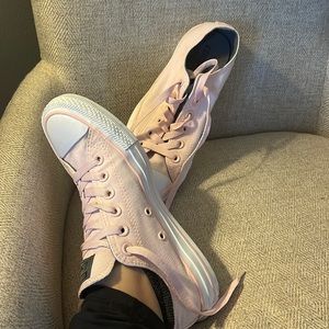 Pink converse